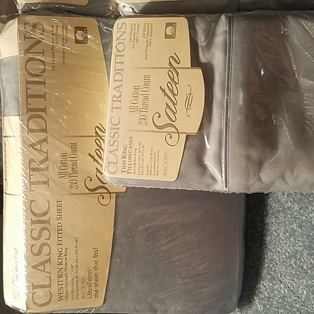 Classic Traditions 4 Piece Set Combo with King Pillow Cases!